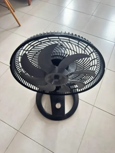 Ventilador Britania 8 pas 50cm 3 velocidades (Para conserto)