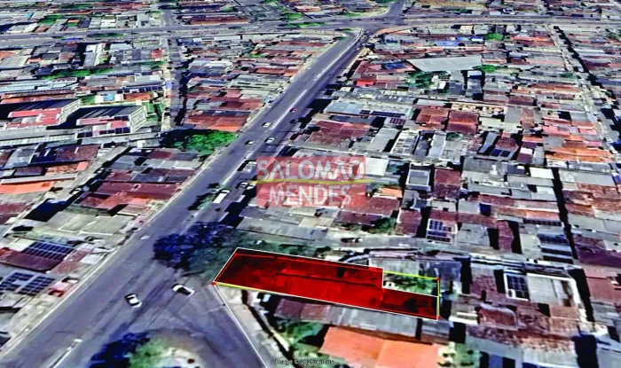 Área Comercial esquina Dr. Freitas 12,5mts de frente