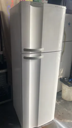 Geladeira Electrolux frost free