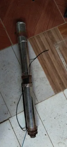 Bomba Caneta Submersa para Poço 2/8-2M 0,18KW/0 25HP - Claw<br>Voltagem: