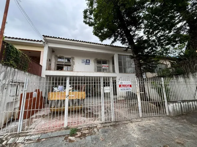 Aluga Casa Residencial ou Comercial - Jd. Vera Cruz