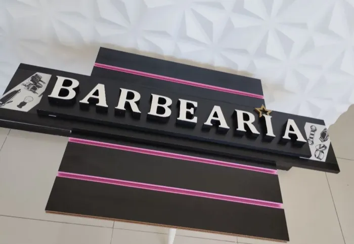 Placas de Madeira Alto Relevo para Barbearia ( Pronta entrega )