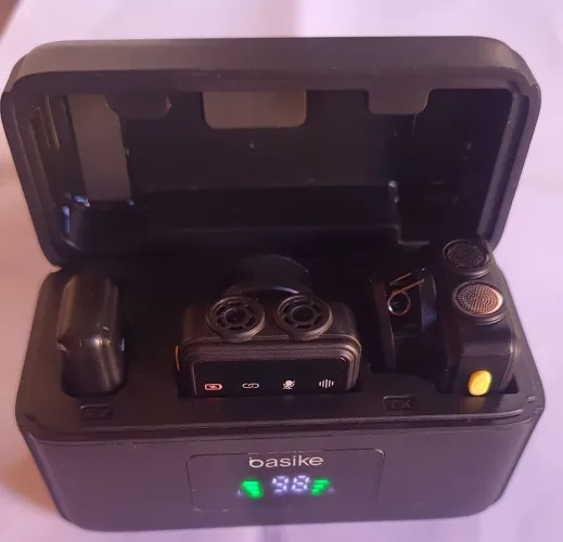 Microfone de lapela Basik