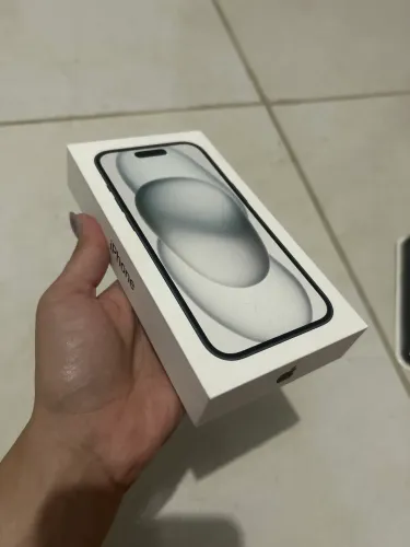 iPhone 15 128GB Preto - Novo e Lacrado