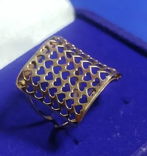 Anel Telinha de Coração Ouro 18 Kilates Peso 2.00 Gramas Topo 8 x 8 mm                    