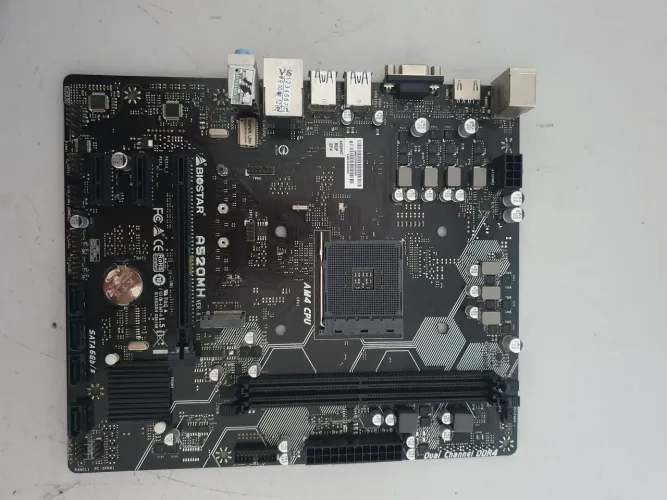 Placa mãe de Computador Semi Nova. Biostar A520Mh Ver: 6.1 Com Espelho.