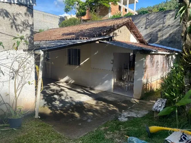 Casa 3 quartos-Conceicao do Castelo