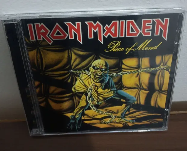 Cd Iron Maiden - Piece of Mind - duplo - importado - Raro - usado