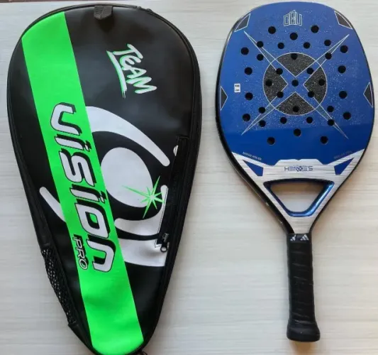 Raquete de Beach Tenis Heroes CEU Allan Oliveira com texturização profissional