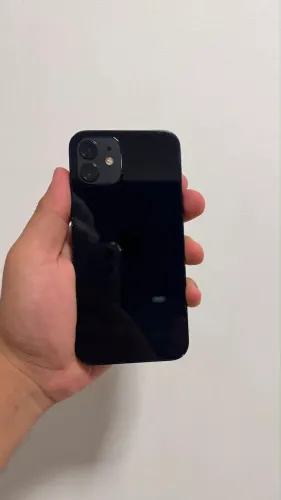 iPhone 12