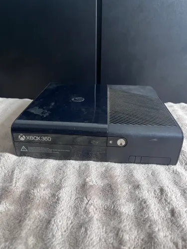 Xbox 360 Super Slim