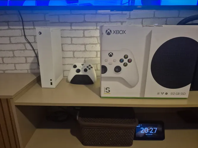 Xbox Series S 512GB Impecável + Garantia até 07/2027