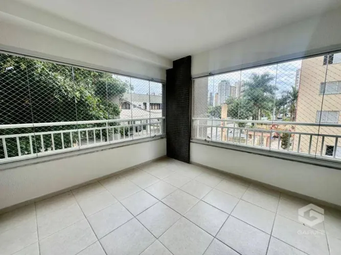 Apartamento com 2 quartos para alugar, 80 m² por R$ 4.750/mês - Jardim Aquarius - São José