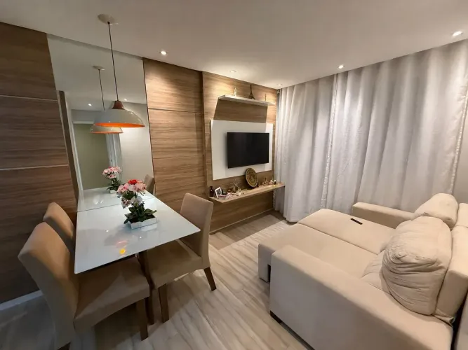 Apartamento 2 quartos, totalmente reformado, portaria 24h - Piatã