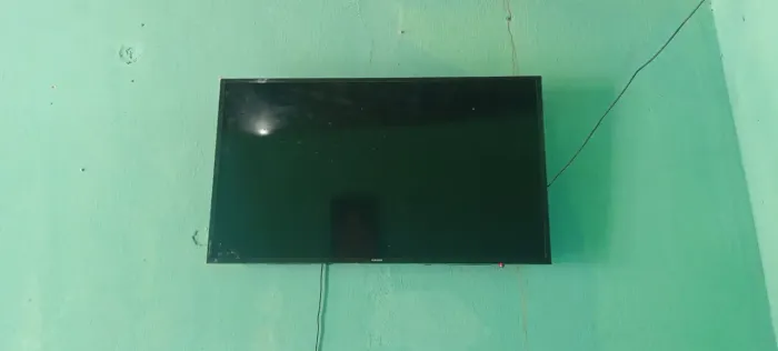 Vende-se televisão Samsung, tem conversa!