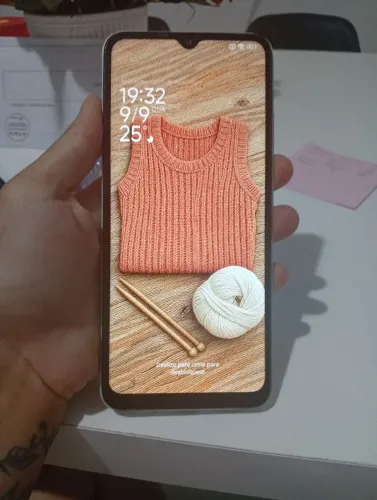 Celular bom pra uso