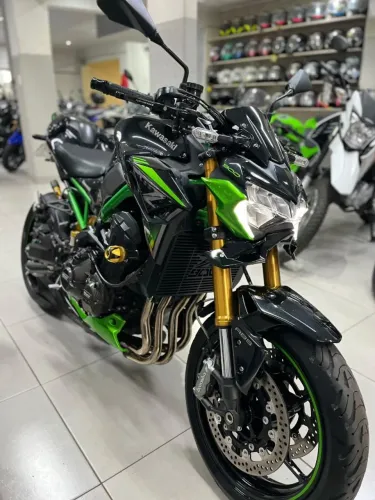 KAWASAKI Z900 R Edition! Vários Acessórios ? 2022/2022