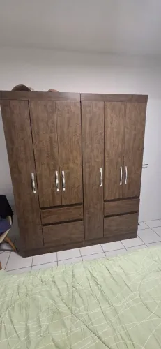Guarda Roupa Solteiro 2 módulos (3 portas e 2 gavetas)