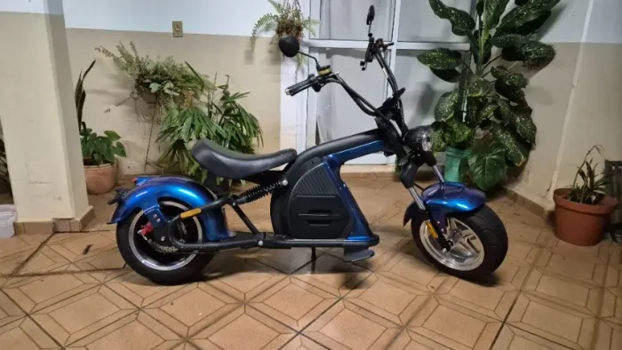 Scooter eletrica estilo Chopper