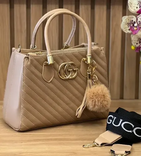 Bolsa Gucci Lorena Média Matelasse Alça Gorgurão