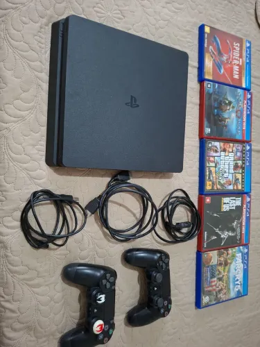 PS4 Slim 1TB (PERFEITO ESTADO)