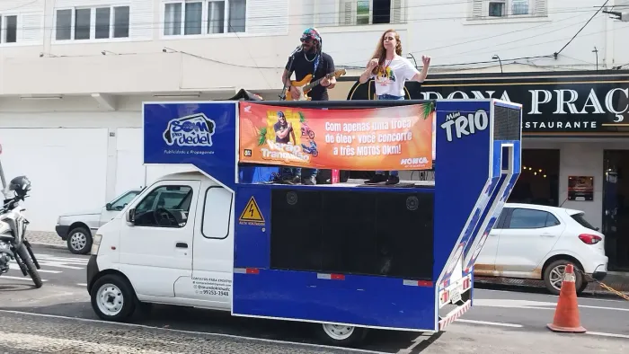 Aluguel de Mini Trio Elétrico 