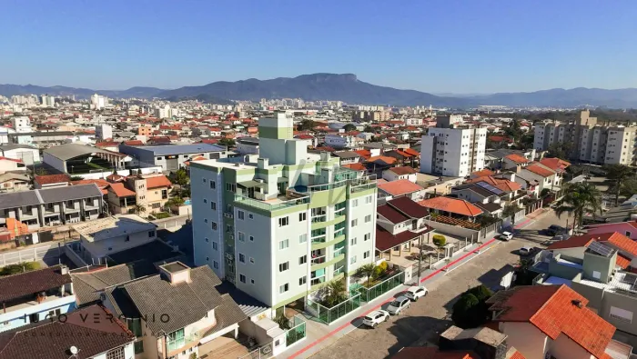 Apartamento de 3 dormitórios (1 suíte master com closet) - Ponte do Imaruim