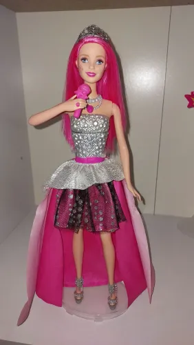 Barbie rock