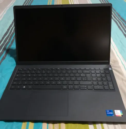 Notebook Dell Inspiron 15 3511 em excelente estado