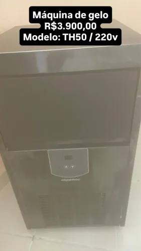 Vendo máquina de gelo Ipomac th50  220v