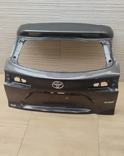 Tampa traseira Toyota Corolla Cross 2024