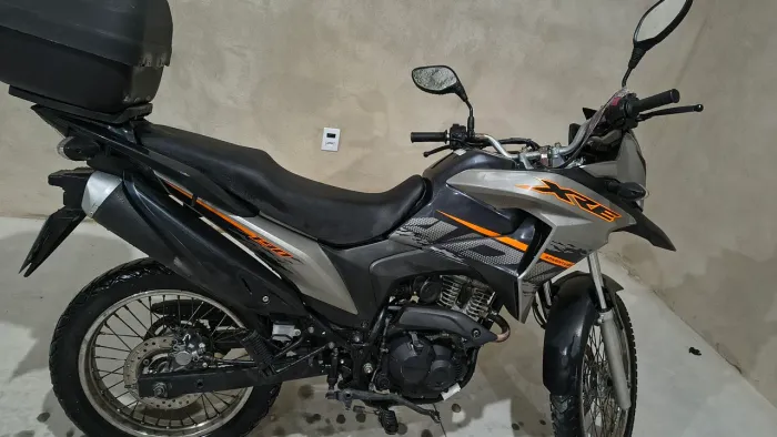 Vendo/troco XRE 190 flex