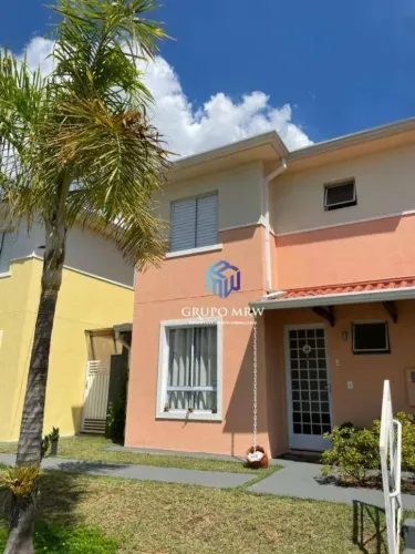 Casa com 3 dormitórios à venda, 118 m² por R$ 750.000,00 - Condomínio Villa Flora - Votora