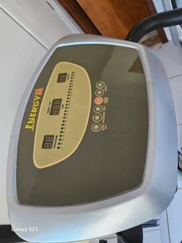 PLATAFORMA VIBRATÓRIA ENERGYM TURBO CHARGER - POLISHOP