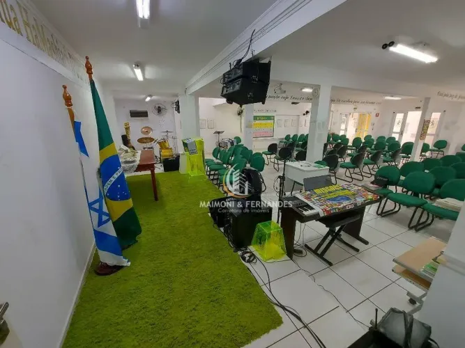 Salão à venda, 183 m² por R$ 650.000,00 - Vila Cristina - Rio Claro/SP