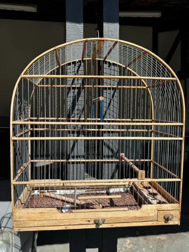 GAIOLA CANARIO USADA