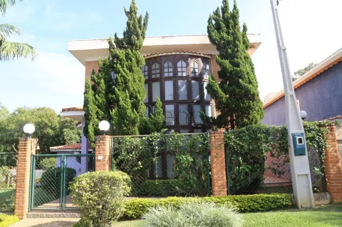 Sobrado à venda com 3 quartos no Chácaras Shamballa Village, em Itu