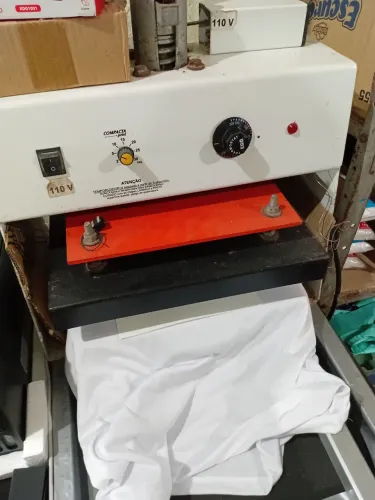Maquina de estampa camisetas