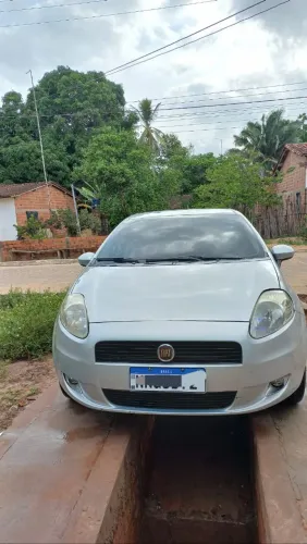Fiat Punto Essence 1.6 Flex 16V 5P 2011