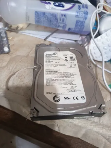 HD Seagate 2 TB saudável Crystal Disk