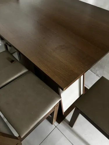 Mesa 6 cadeiras