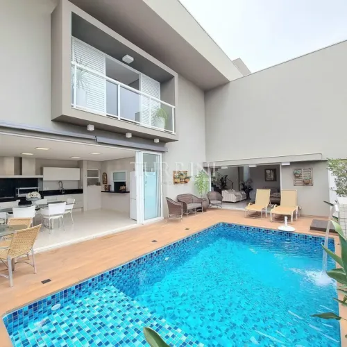 Casa a venda no condomínio Tivoli I em Bauru -SP.