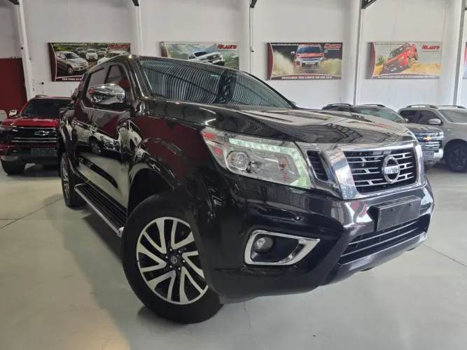 Nissan Frontier XE CD 4X4 2.3 Bi-TB Diesel Aut. 2021