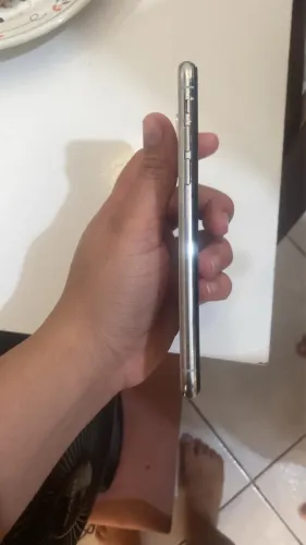 iPhone X