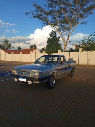 Ford Pampa L 1.8i / 1.8 (álcool) 1997