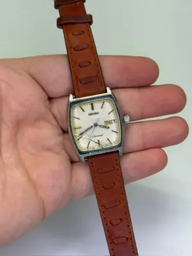 Seiko Chronos 5H23-5110 - Funcionando - Medida da caixa sem coroa: 32mm .