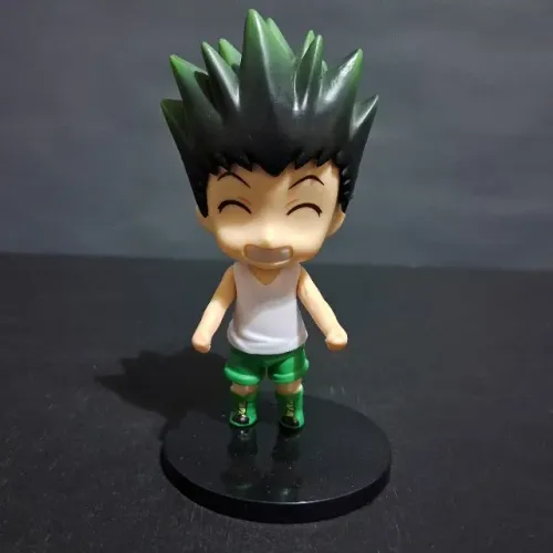 Action Figure Articulável Gon Freecss Hunter x Hunter 11cm Com Base PVC