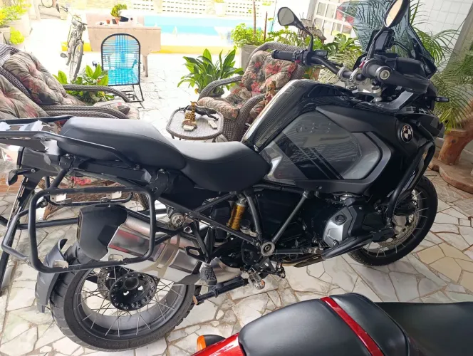 GS 1250 tri Black adventure 