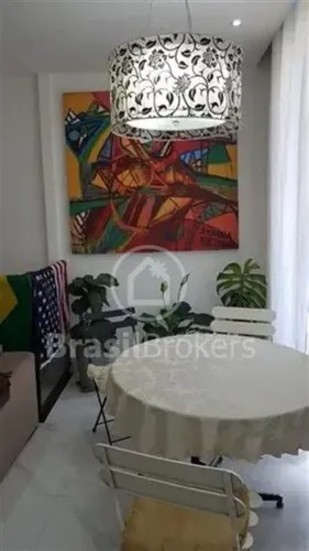 Casa de Condomínio à venda com 208,00m² e 5 quartos em São Cristóvão, Rio de Janeiro - rj