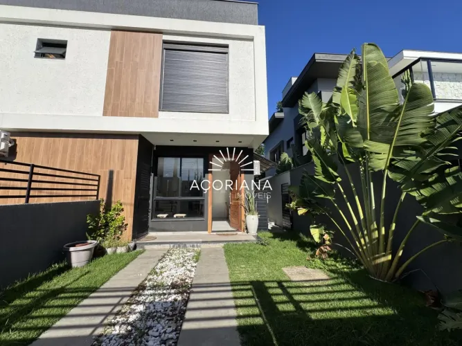 Casa totalmente mobiliada com 2 suítes + 1 quarto próximo ao Novo Campeche